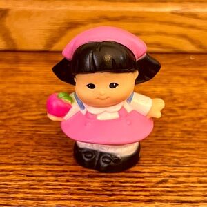 Fisher Price Little People Sonya Lee from Farm Playset Asian American